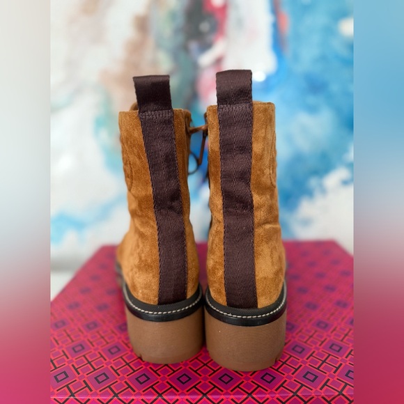 Tory Burch Miller 50MM Lug Sole Bootie Nat Suede/ Rhum-Port Women's Size 8.5 - Picture 3 of 12